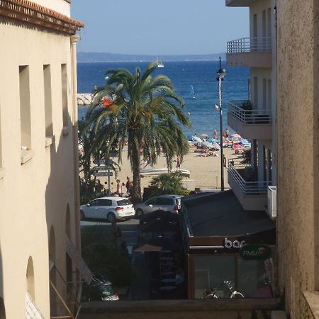 Hotel L'Oustaou Le Lavandou Habitación foto